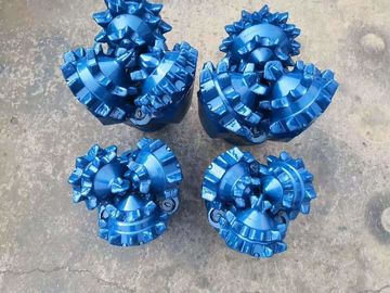 การขุดเจาะหิน Tricone Rock Bit ที่มีความแข็งแรงสูง