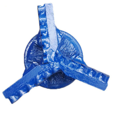 API ที่ได้รับการรับรอง 3 ปีก / ใบมีด PDC ขั้นตอนที่ลากบิตสำหรับการขุดเจาะบ่อน้ำ