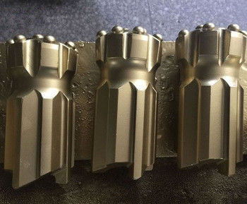 การขึ้นรูปค้อนทุบ / T45 Retract Thread ปุ่ม Rock Drill Bit 76mm